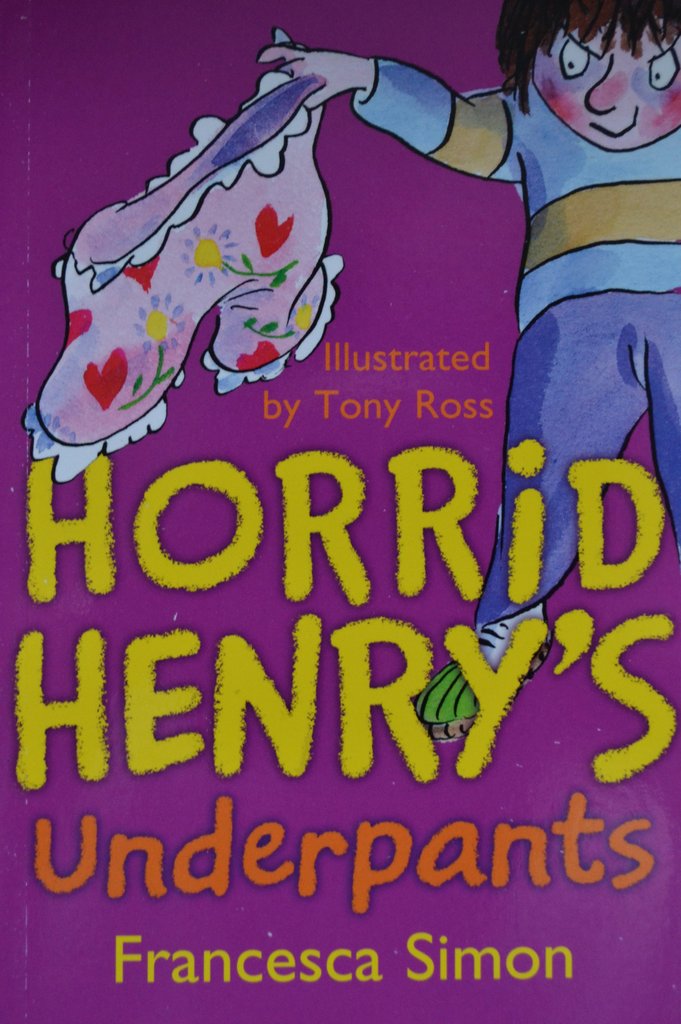 HORRID HENRY'S UNDERPANTS  (AGE 7+)
