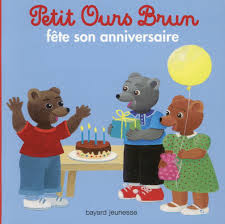 PETIT OURS BRUN FETE SON ANNIVERSAIRE (SOUPLE)