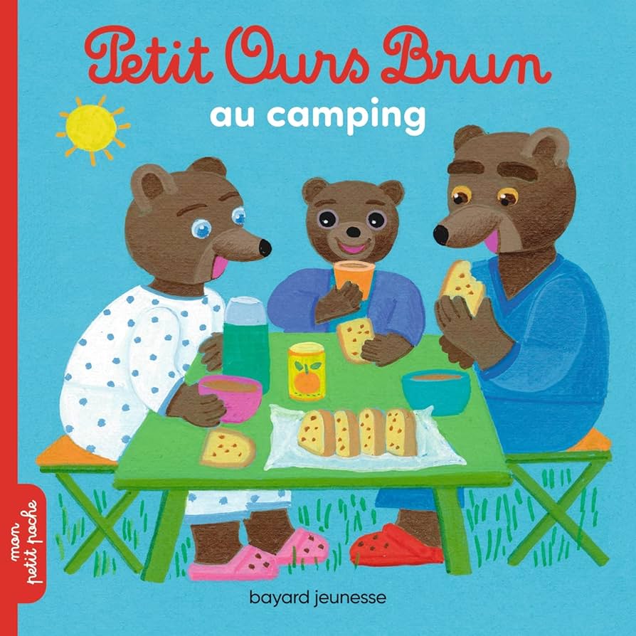 PETIT OURS BRUN AU CAMPING (SOUPLE)